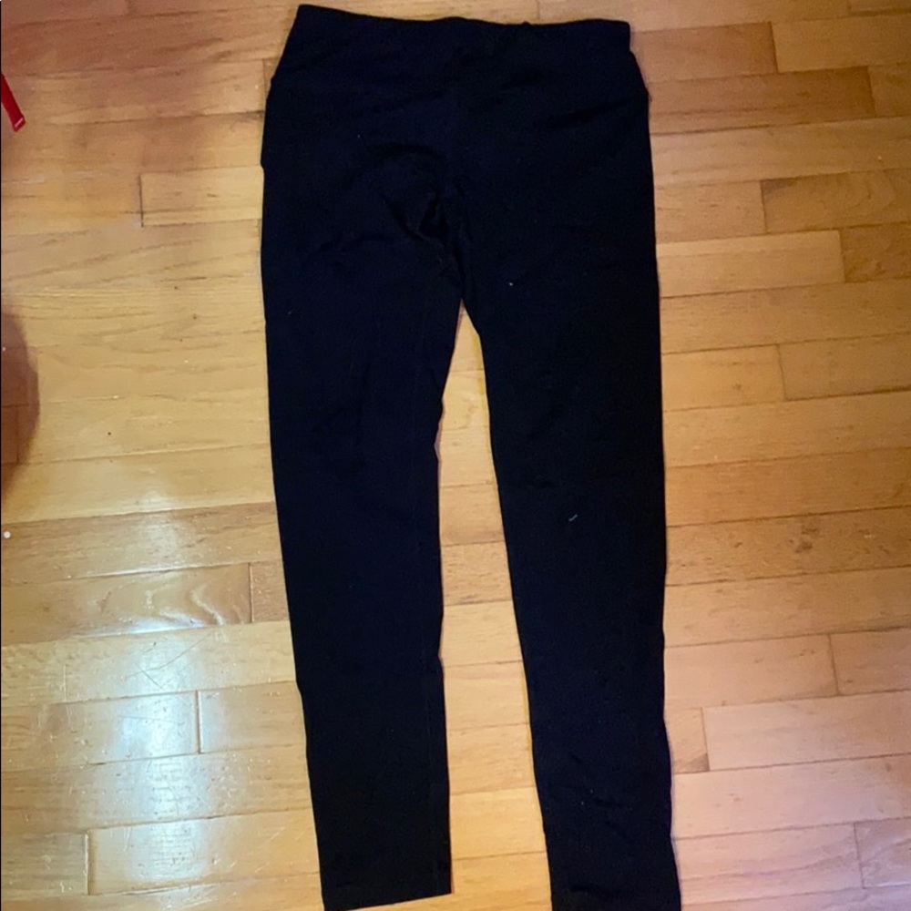 Thick black leggings